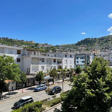 Hotel Freskia Gjirokastër Exterior foto